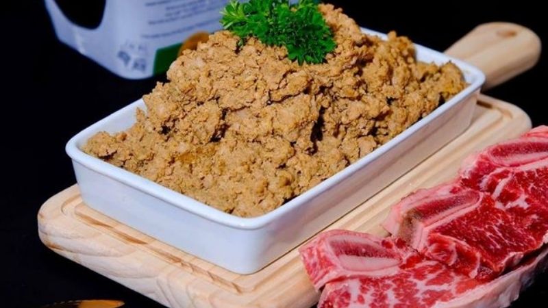 pate thịt bò cho mèo